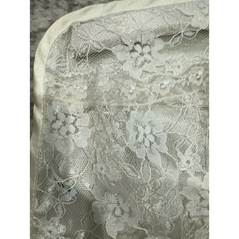 Unbranded beautiful vintage